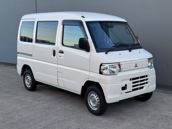 Picture of MITSUBISHI MINICAB MIEV 2014 VAN